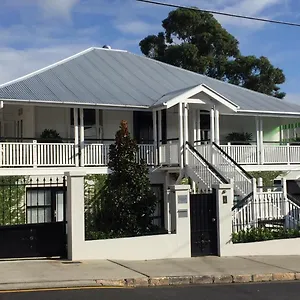 Heal House Bed & Breakfast